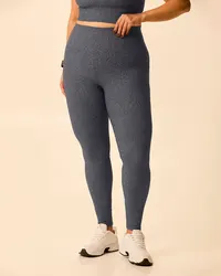 Calça Legging Feminina Plus Size Esportiva Em Malha Com Proteção UV50+ Malwee Active (CINZA) — foto 3