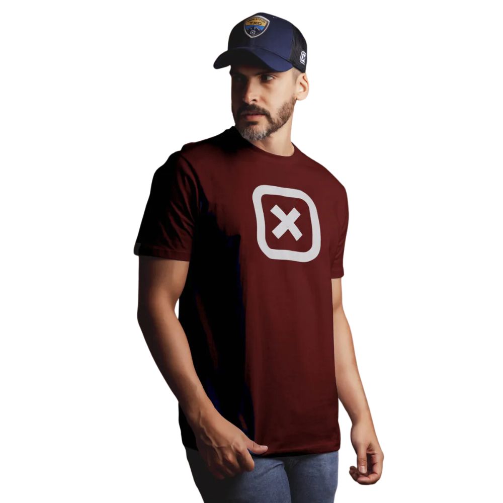 CAMISETA REGULAR FIO 30 ESTAMPADA 19742 - 0010-BORDO - P